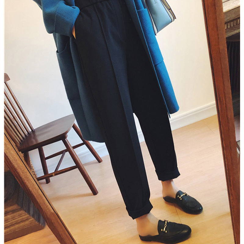 Straight Tapered Elastic Waist Capri Slacks
