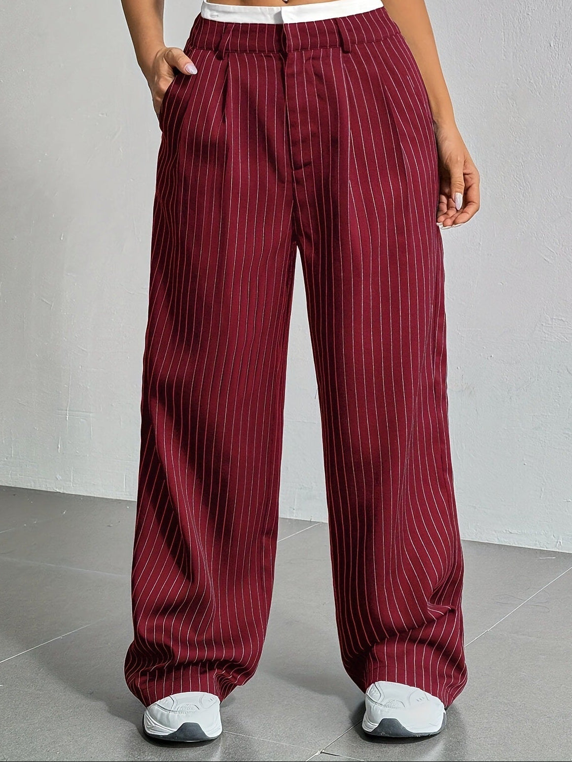 High-Waist Pin Stripe Pains