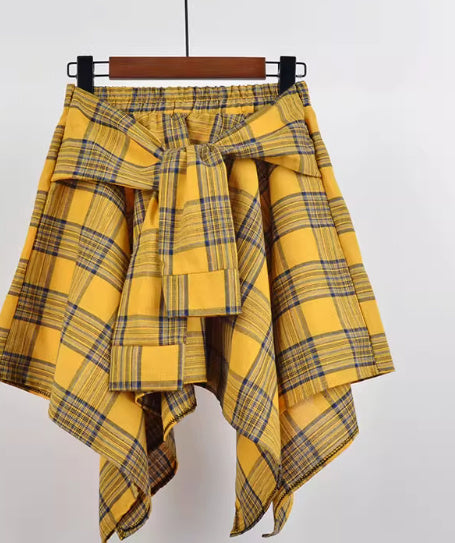 Plaid (T-shirt) Style Irregular Short Skirt / Skirt Top Accessory
