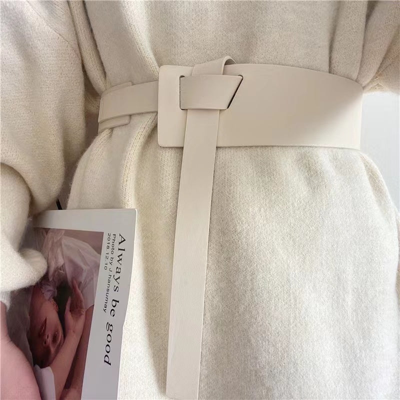Loop Decorative Wide Belt